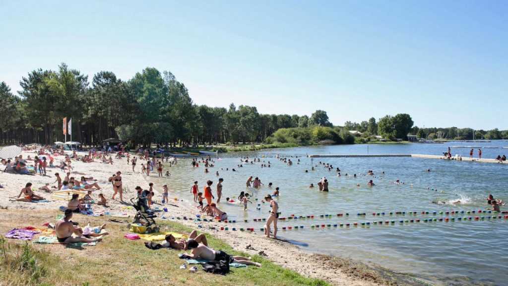 © La plage du Lac ouvre ce mercredi mais il faudra attendre le 1er juillet pour avoir droit aux animations - Office de Tourisme de Bordeaux