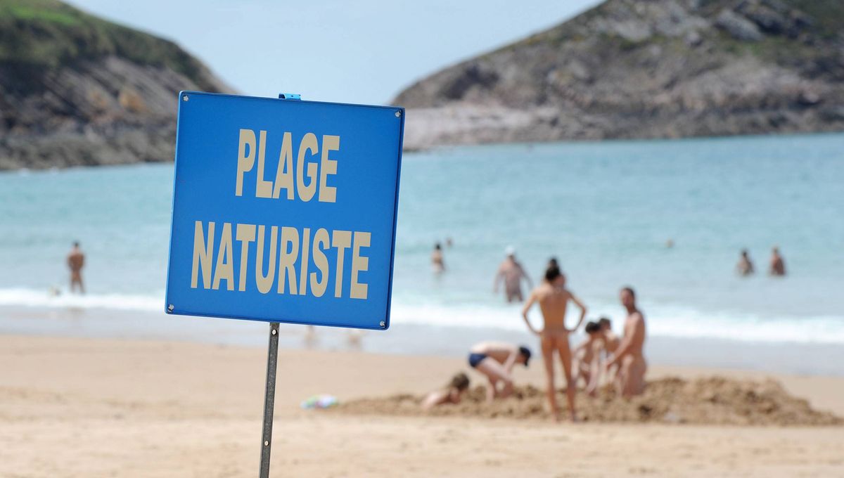 Plage Naturiste De La Baie Des Curés Les plus belles plages naturistes pour se baigner et bronzer nu(e) à  proximité de Bordeaux