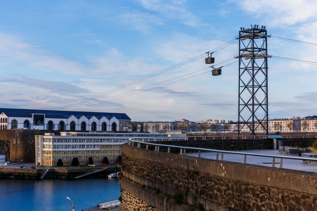 Le téléphérique de Brest une réfrence dont Bordeaux veut s'inspirer - Wikipédia