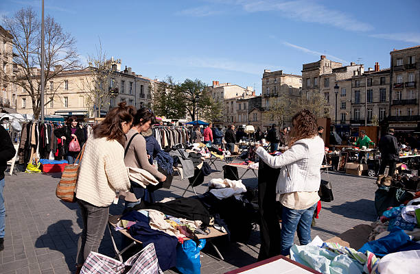 © Pour fêter la fin des soldes, la braderie propose de nombreuses bonnes affaires – Pixabay