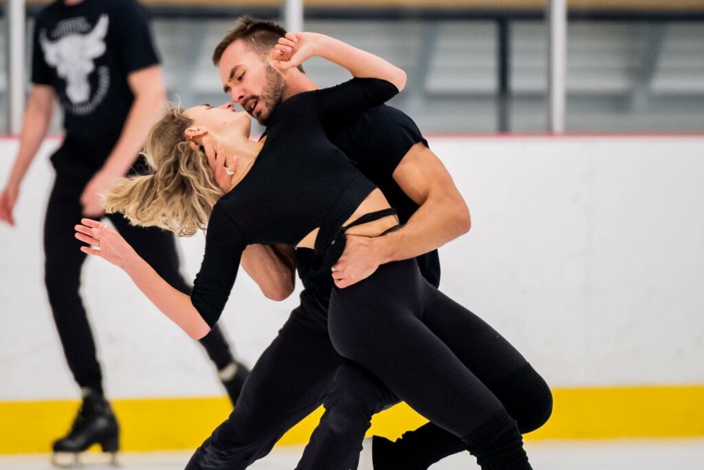 © Un mélange nique entre complicité et sensualité - Gabriella Papadakis et Guillaume Cizeron/Facebook