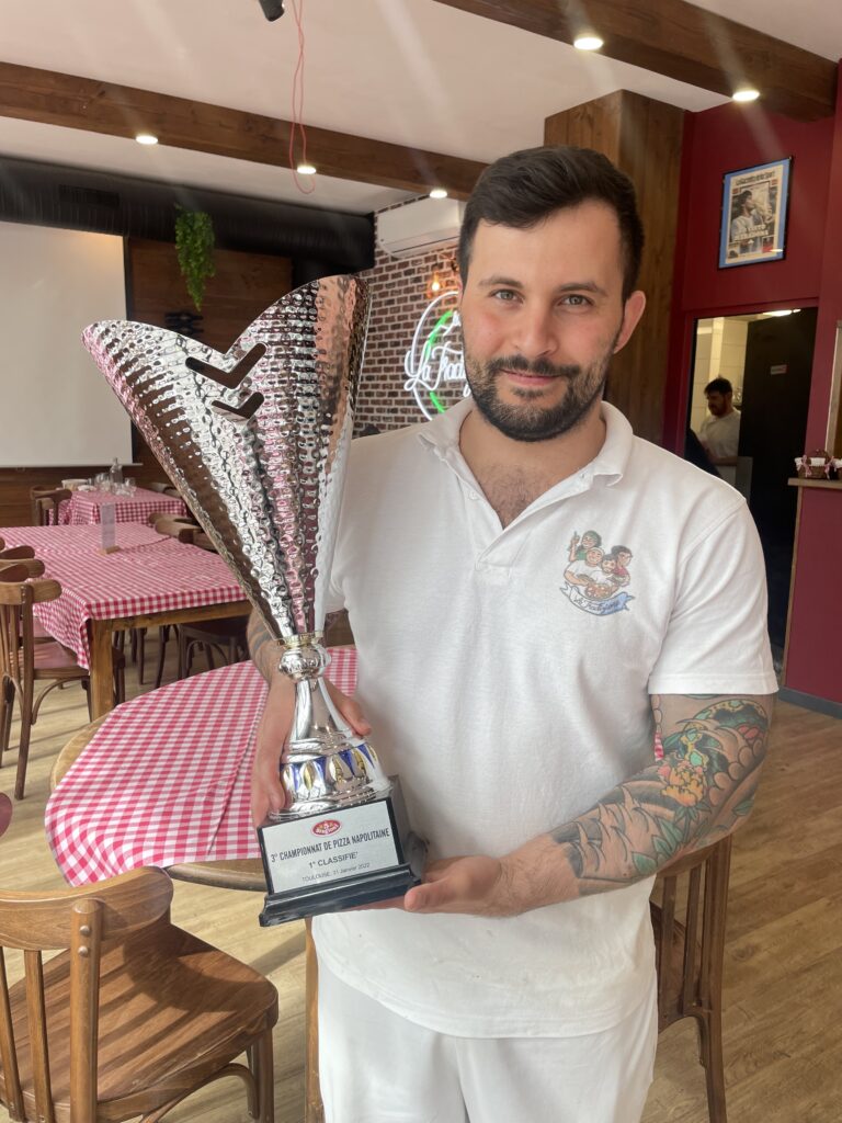 © Antonio de Fabbio a remporté le 1er prix de la pizza napolitaine - Bouger à Bordeaux