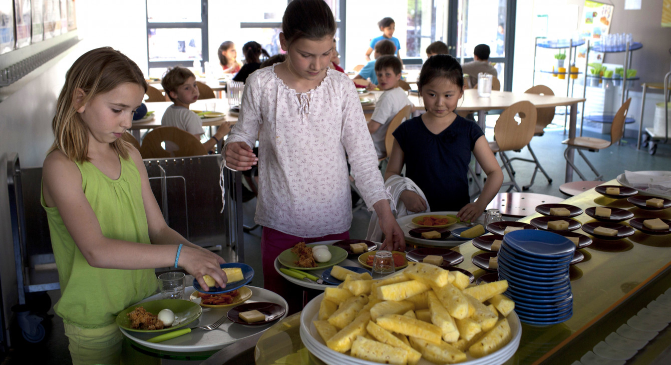 Menu Cantine Saint Medard En Jalles En 2023 augmentation du tarif des cantines pour 35% des Bordelais ￼