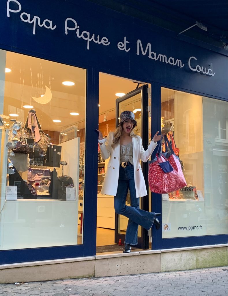 Papa Pique et Maman Coud : 54 Rue des Remparts, 33000 Bordeaux