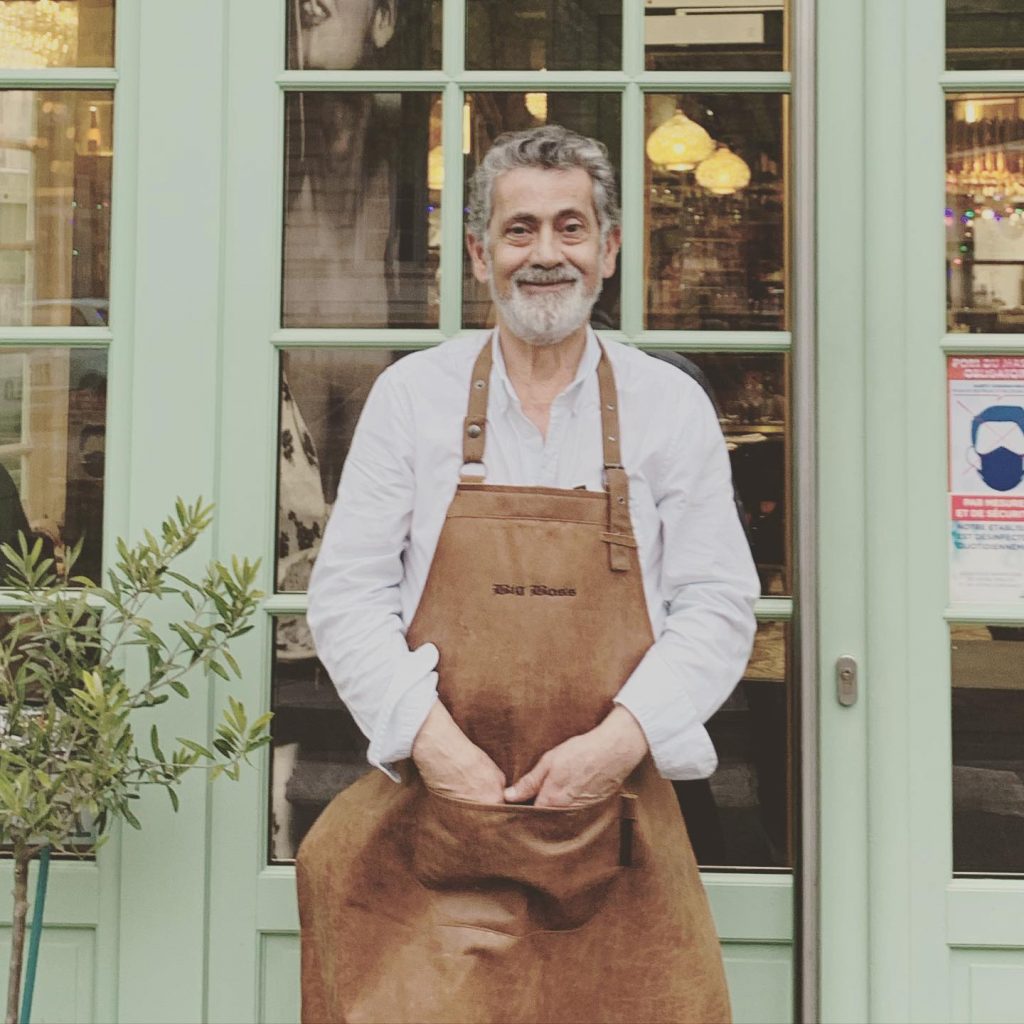 Ouvert en octobre 2019 en plein cœur de Libourne, Ripiano est l’adresse gourmande et chaleureuse par excellence pour déjeuner ou dîner dans cadre intimiste.