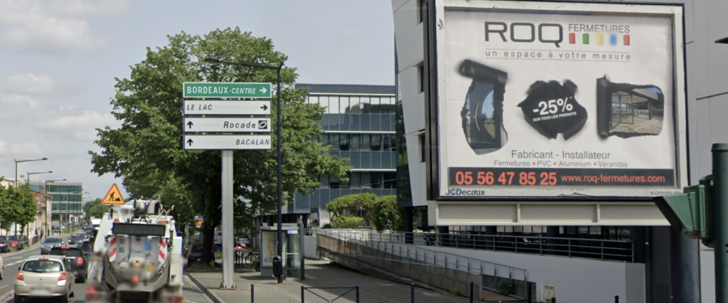 © Bordeaux supprime les panneaux publicitaire grand format sur les boulevards - Google Maps