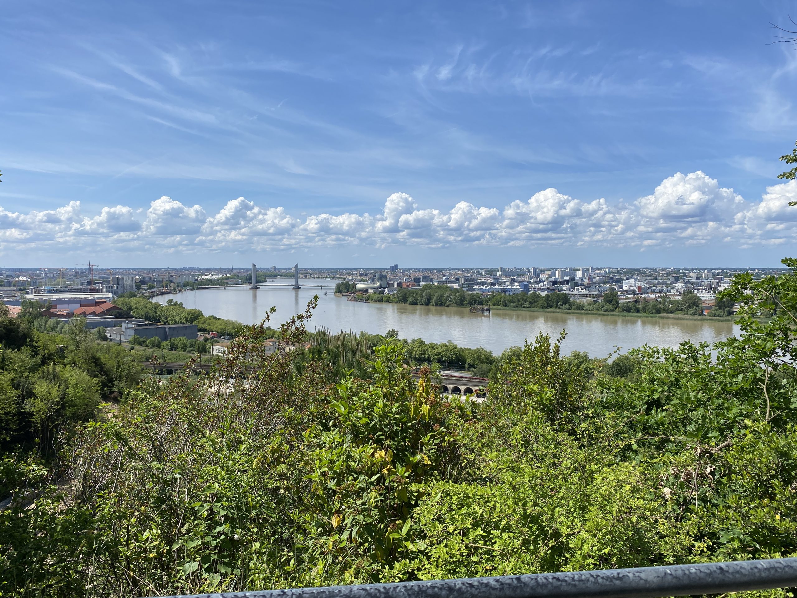 © Les parcs et les jardins de Bordeaux permettent de découvrir la ville avec un regard nouveau - Fabien/Bouger à Bordeaux