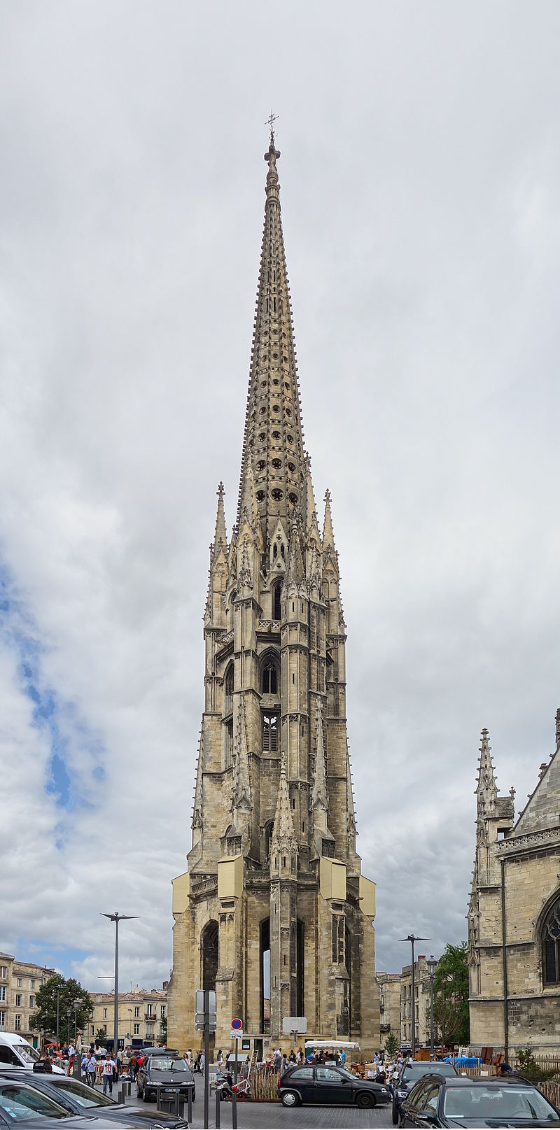 © La rénovation de la flèche de l'église Saint-Michel durera quatre ans - Wikipédia/Mairie de Bordeaux