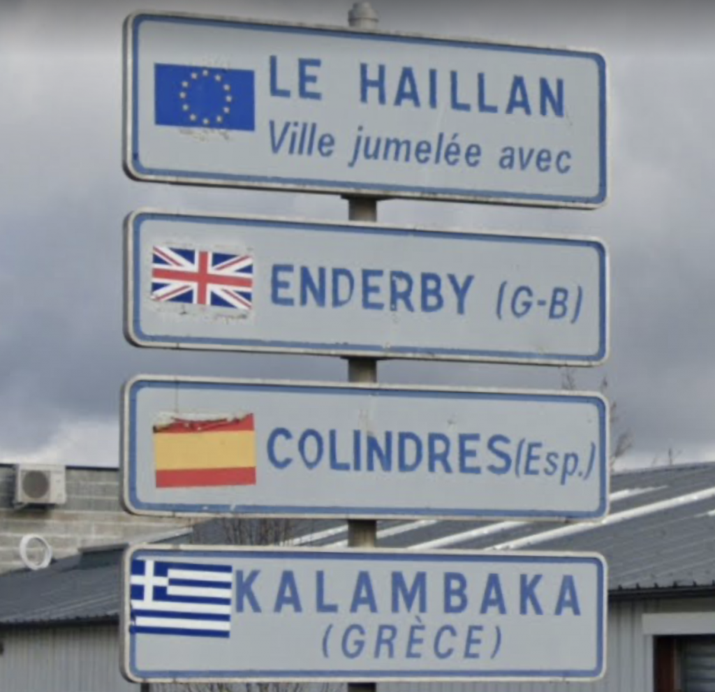 © La ville dispose de plusieurs villes jumelles en Europe - Google Map