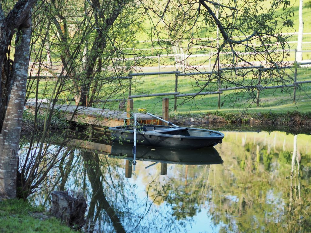 Besoin d'un dépaysement total à 1h de Bordeaux ? Bienvenue au Domaine des Vignes et des Songes et ses cabanes insolites !