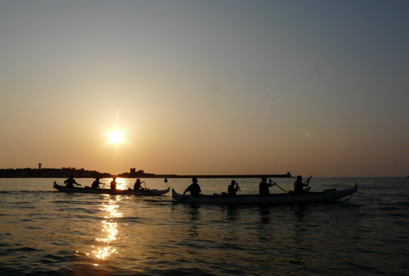 © Un magnifique coucher de soleil à découvrir à Saint-Jean-de-Luz - Atlantic Pirogue