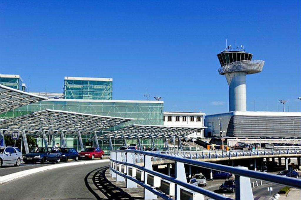 © L'aéroport de Bordeaux-Mérignac est le pire d'Europe - Aéroport Bordeaux-Mérignac