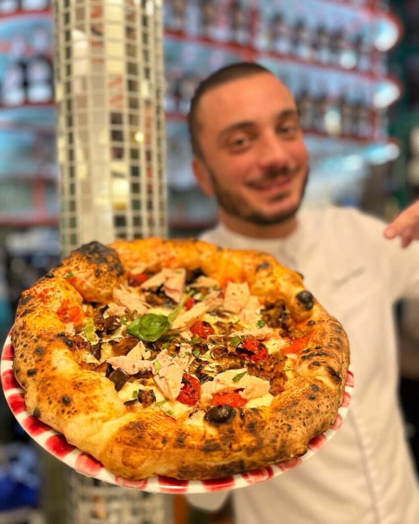 Le Champion Du Monde De La Pizza Peppe Cutraro S installe Bordeaux