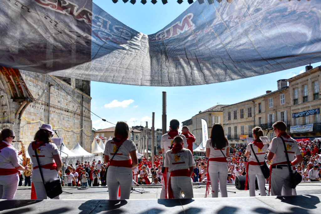 Festival des Bandas de Condom : l'évènement musical incontournable du ...