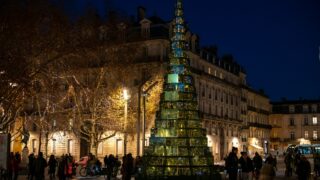 Bordeaux : bientôt le grand retour du sapin de Noël en verre !