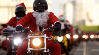 Bordeaux : plus de 1000 Pères Noël à moto pour offrir des sourires aux enfants hospitalisés