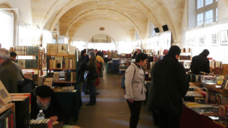 Salon du Livre ancien à Bordeaux : un week-end pour les passionnés de livres