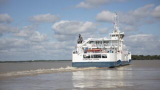 Traversée de l’estuaire : le bac entre Blaye et Lamarque à l’arrêt pendant trois semaines