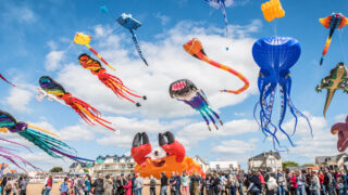 Le Festival international du cerf-volant revient sur la plage de Châtelaillon