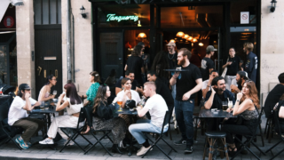 Bordeaux : 25 bars se mobilisent pour « sauver la vie nocturne »