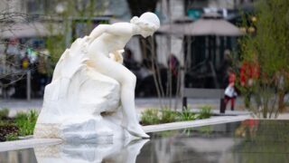 Un miroir d’eau comme à Bordeaux fait son apparition dans une autre ville d’Aquitaine