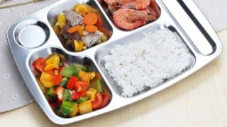 Cantines à Bordeaux : vers une révolution avec la vaisselle silencieuse