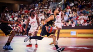 Le Bordelais Elie Okobo élu meilleur joueur du championnat de France de basket