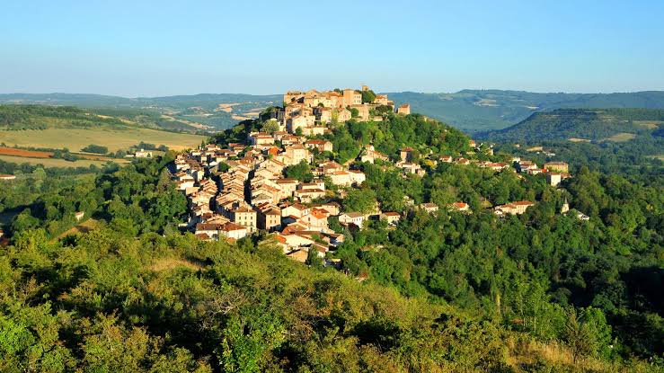 Panorama depuis Cordes-sur-Ciel dans le Sud-Ouest