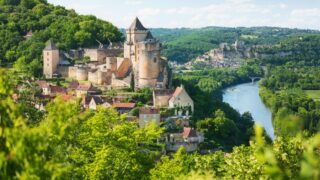 Depuis Bordeaux, partez voir Domme : le balcon du Périgord noir qui vaut le détour