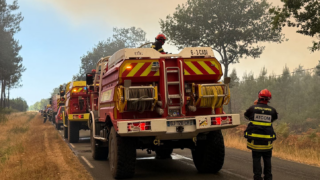 Incendie en Gironde : Lacanau sous surveillance, l&rsquo;évacuation préventive s&rsquo;organise