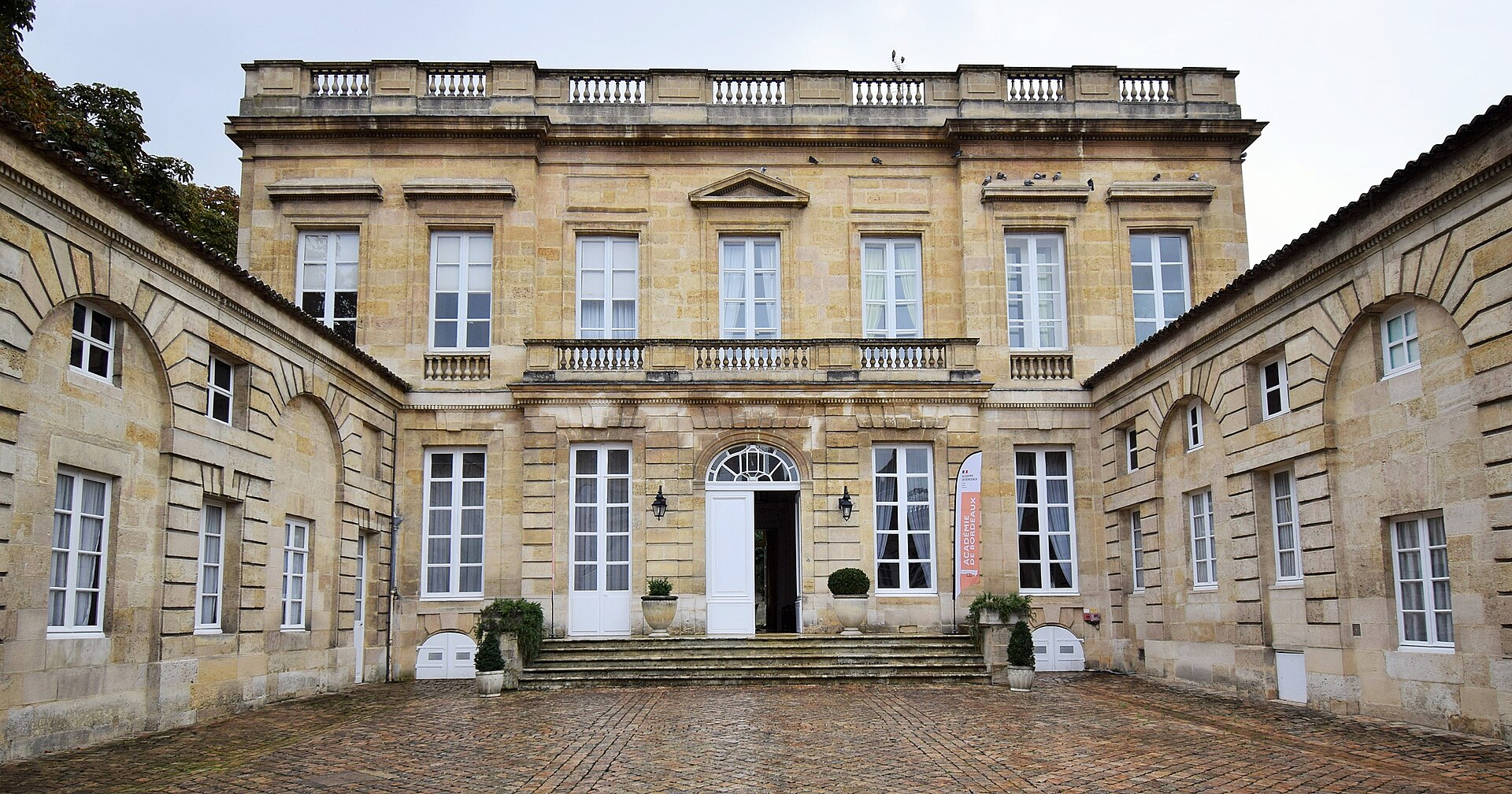 Cour intérieure de l’Hôtel de Basquiat à Bordeaux
