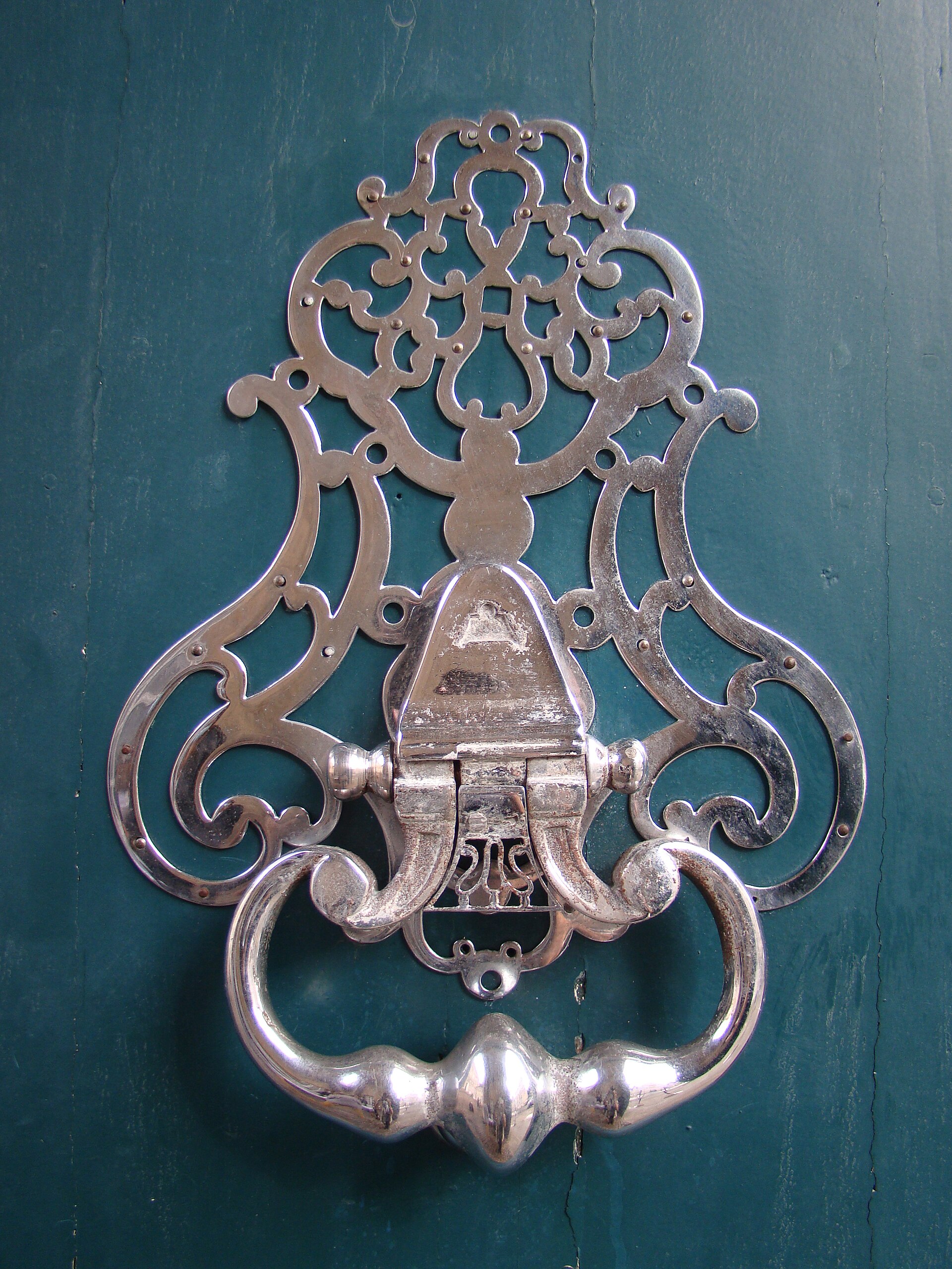 Heurtoir de la porte cochère de l’Hôtel de Basquiat