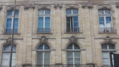 Façade de l’Hôtel Raba à Bordeaux