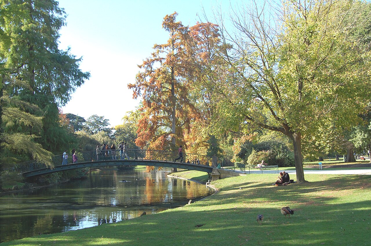 Allée et bassin du Jardin public de Bordeaux