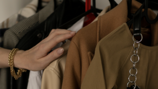 Bordeaux : un grand vide-dressing s’installe rue des Bahutiers le 25 septembre