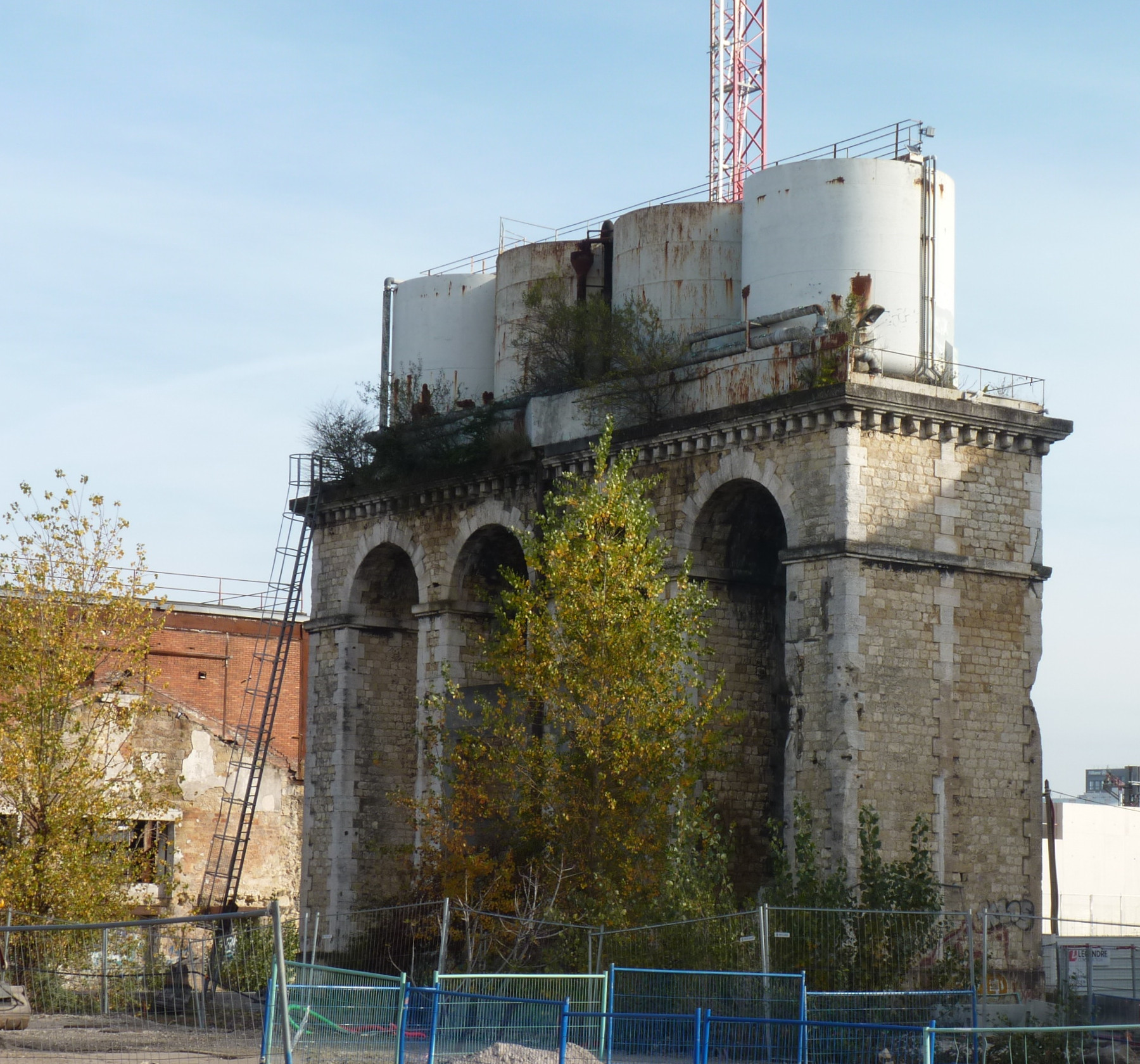Ancien château d’eau de la gare Saint-Jean