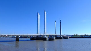 Bordeaux : après plus d’un mois à l’arrêt, le pont Chaban-Delmas peut enfin se lever