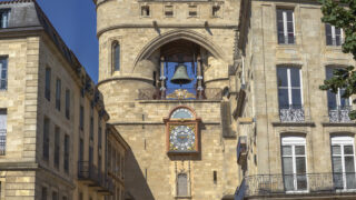 Grosse Cloche de Bordeaux : l’ancien beffroi qui fait encore battre la ville