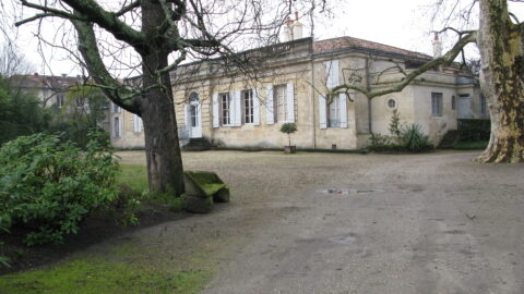 Façade de la chartreuse de Mirande à Bordeaux