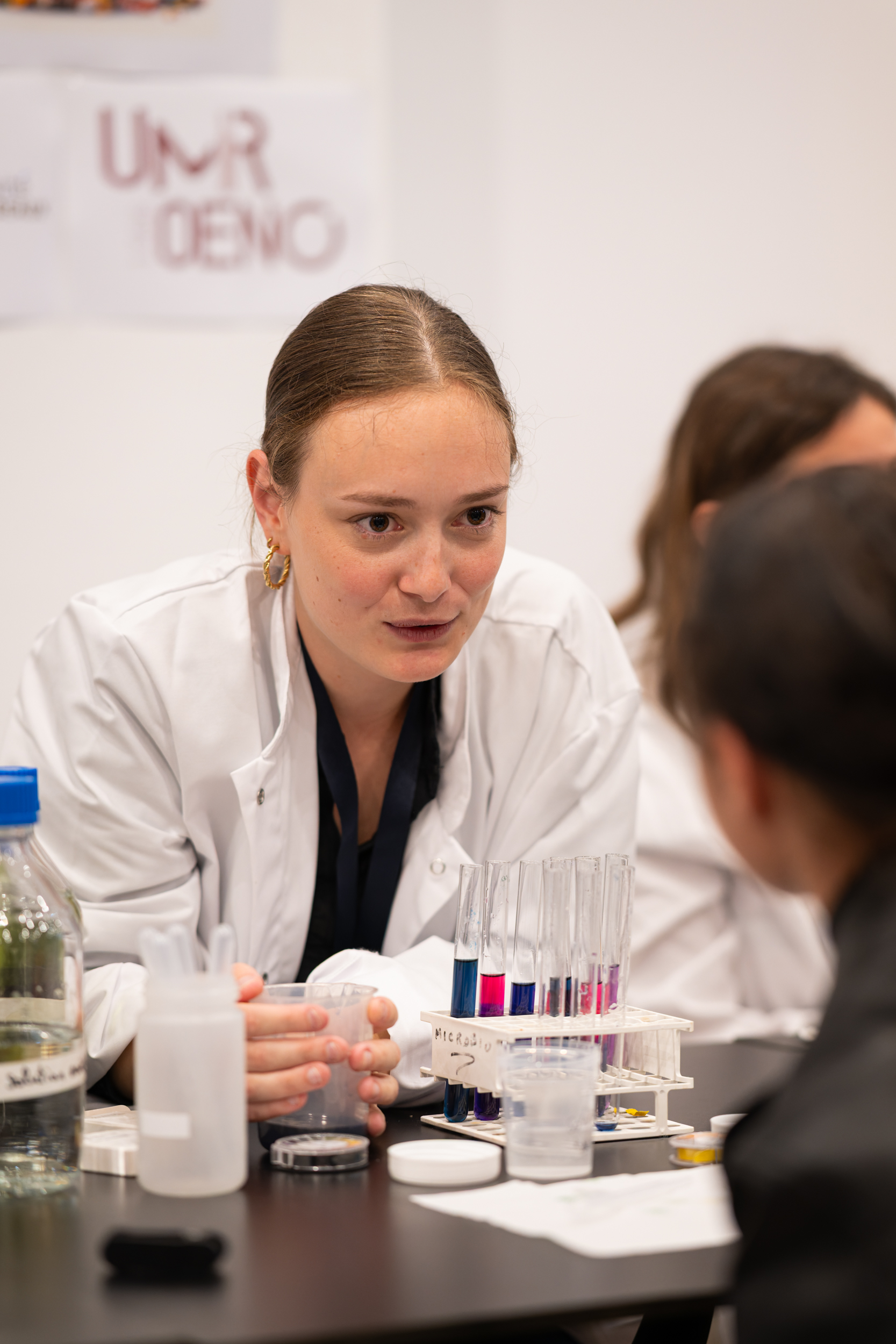 Le public réuni à Cap Sciences pendant la Nuit de la Recherche