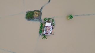 Après les incendies, le bassin d’Arcachon se prépare désormais au risque d’inondation