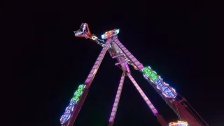 Foire aux plaisirs de Bordeaux : Infinity Inversion, le nouveau manège à sensations fortes !