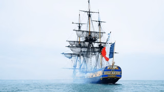 L’Hermione, trois fois à Bordeaux, doit réunir 2 millions d’euros d’ici avril 2027