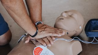 Gestes qui sauvent en Gironde : deux heures gratuites dans 18 centres de secours