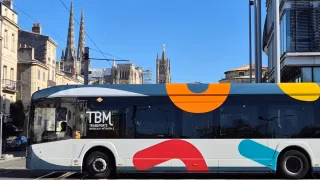 La ligne G de Bordeaux roule désormais avec ses 40 bus électriques